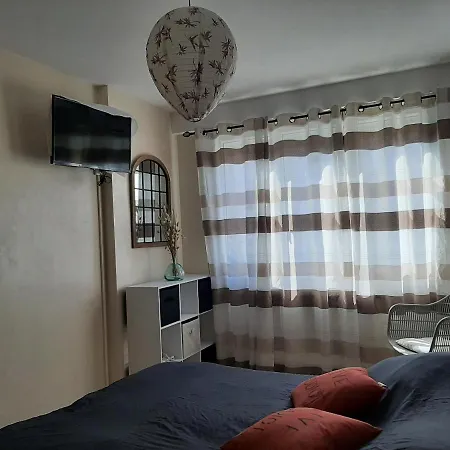 아파트 Graines Au Vent *